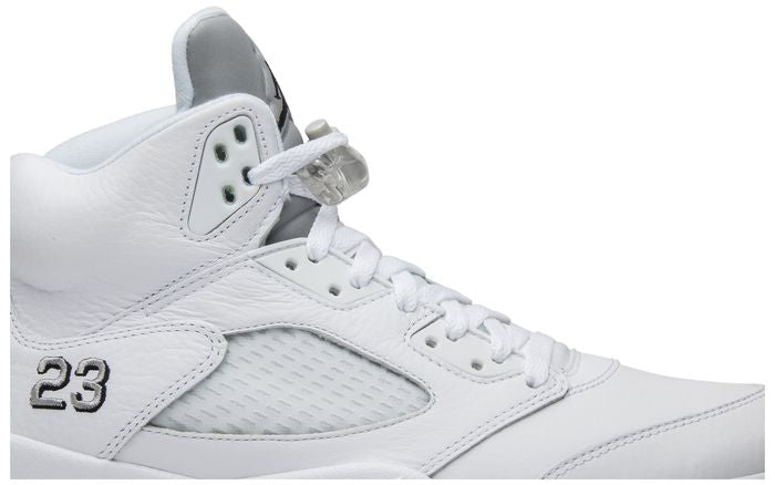 Jordan 5 Retro
White Metallic (2026)