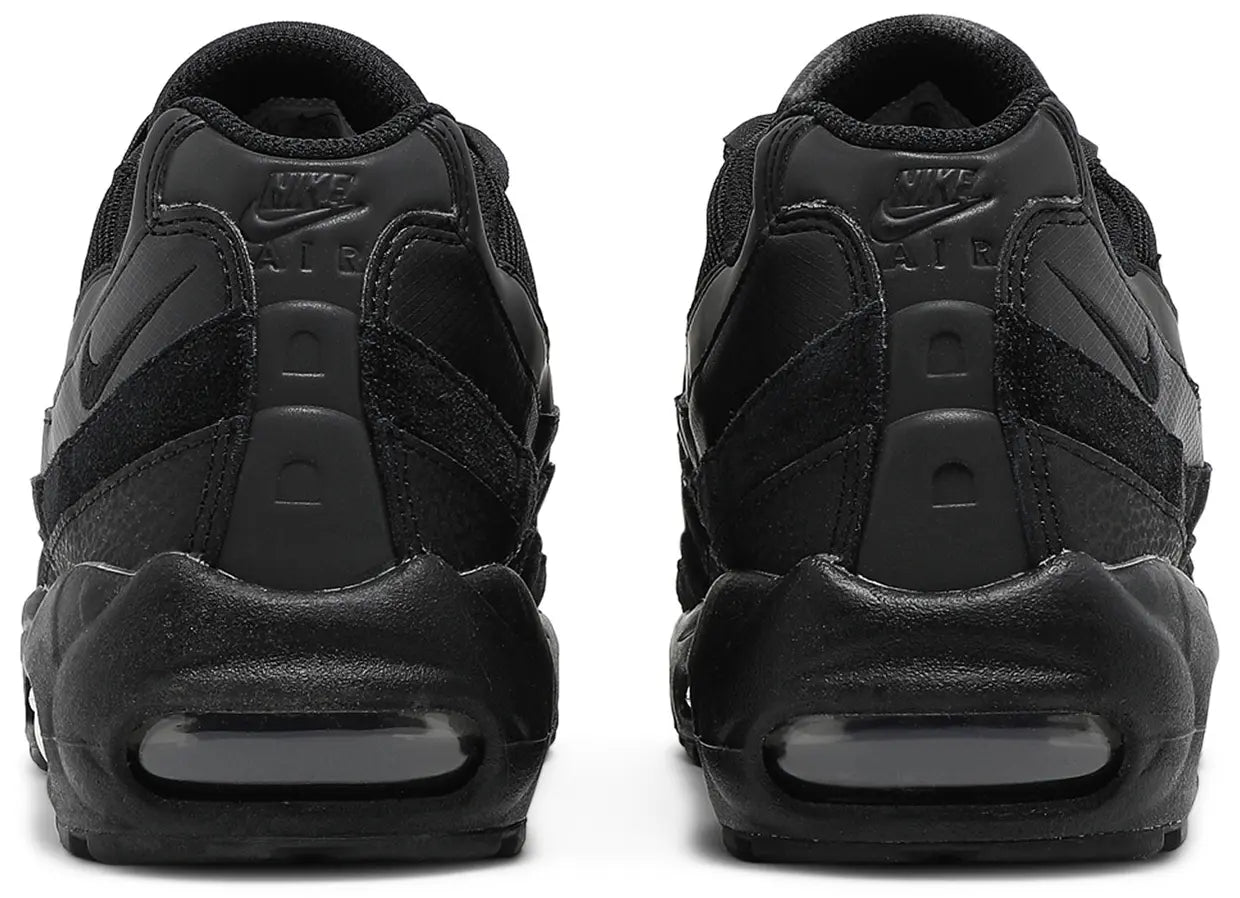 Air Max 95 Essential 'Triple Black'