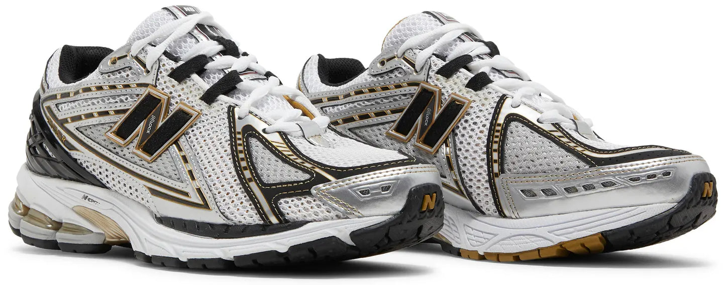 1906R 'Metallic Silver Metallic Gold'