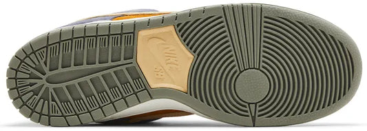 Dunk Low SB 'Light Carbon Monarch' Nike